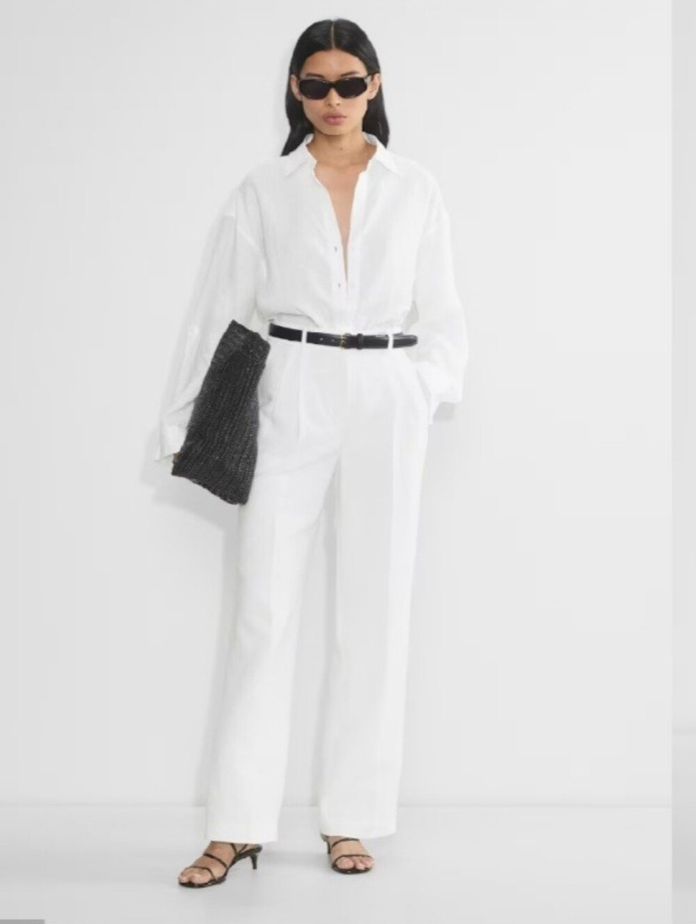 Aritzia The Effortless Pant- CruiseLinen in white, size 0,